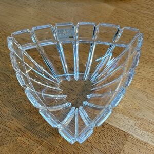 Mikasa Clear Crystal  Bowl